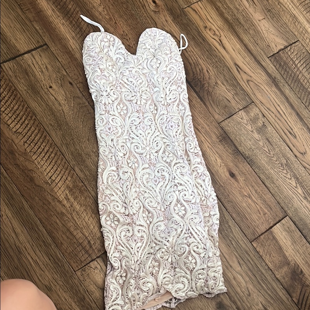Cream Bodycon Strapless Dress with Sweetheart Neckline